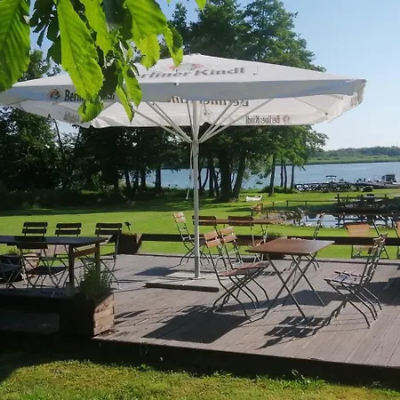 Mueritzhof アパート *